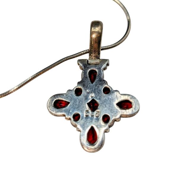 925 Sterling Silver Garnet Gemstone Articulated Pendant Box Chain 18" Necklace - Picture 3 of 5